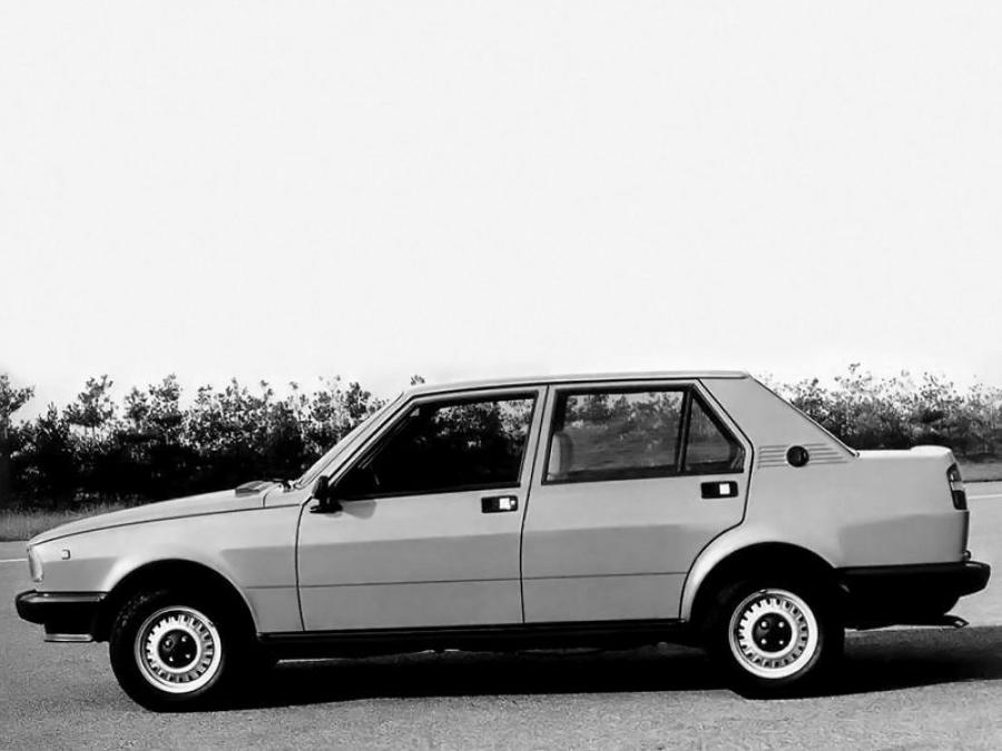  Alfa Romeo Giulietta (116) 1977 года  (фото 8 из 19)